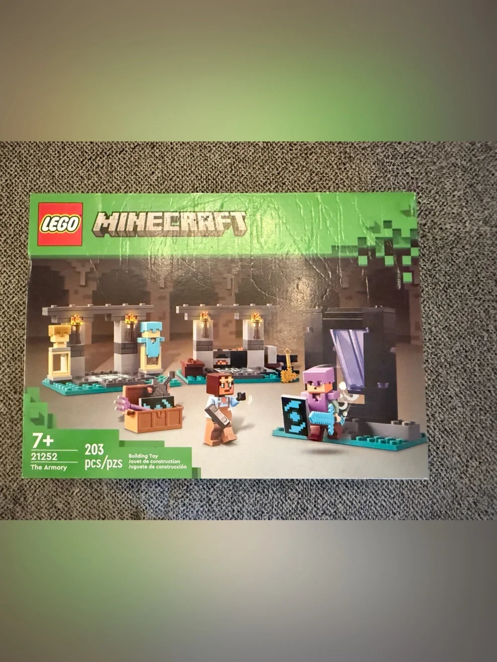 Lego Minecraft The Armory Building Set - Green, Purple, Blue